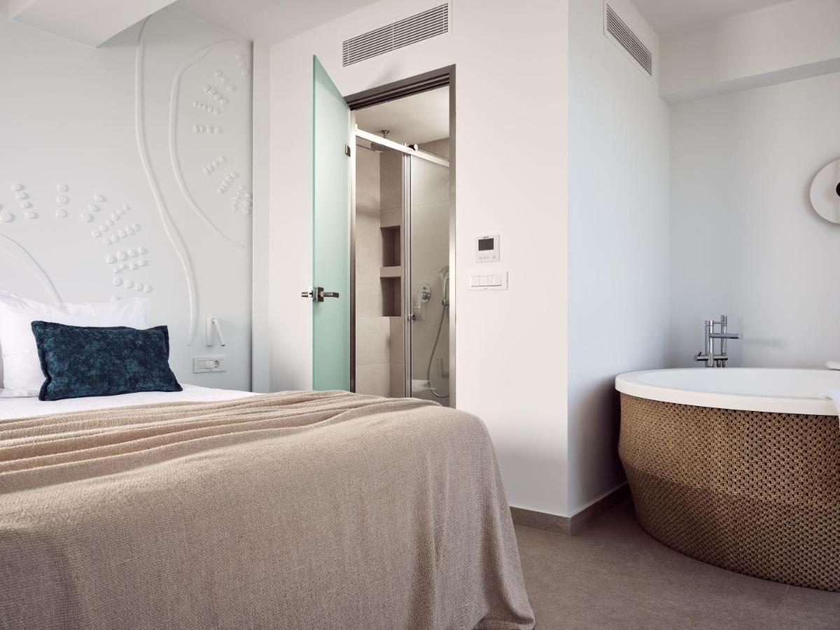 Windmill Bay Hotel Argassi Ngoại thất bức ảnh